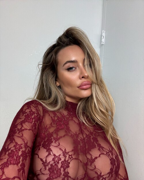 yasmi mendeguia RDownload002f64ec2117280d