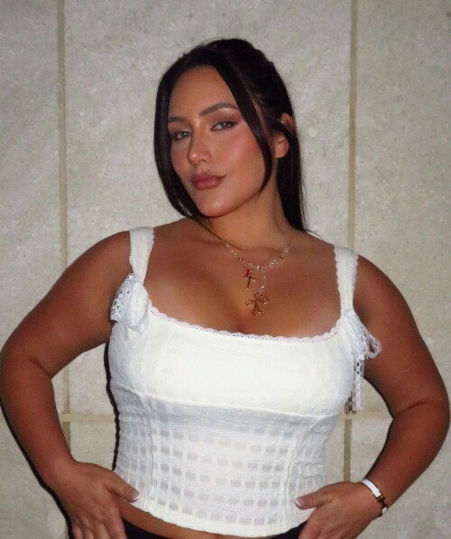 yasmine minovski 20240528 p 3377801332713380279 3 3377801322362035516628a1429078373bf