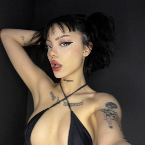 yeahm8r 16929483201145484466c76e7d0e4