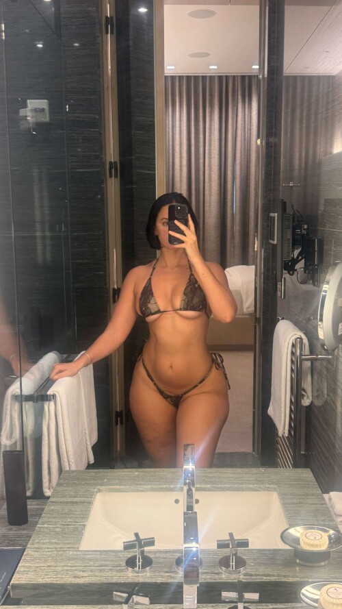 yesjulz 2025 09 16T00 07 40793e724b2b6a84a7