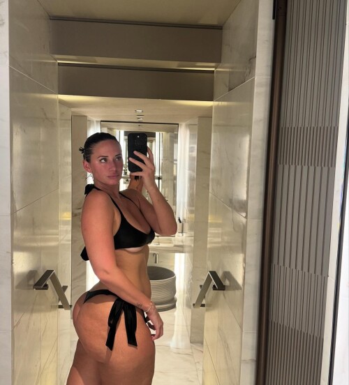 yesjulz2025_10_10_00_03_196e962de0-fc12-4032-ae37-b3ad72a3092b62cf080ed04e7a04