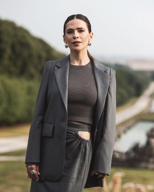 yhauyt 678c3720dfd235d9e