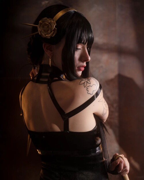 yuhimecos da752e5f567443b18d113344f3a22873d0d721d4d685c9a7