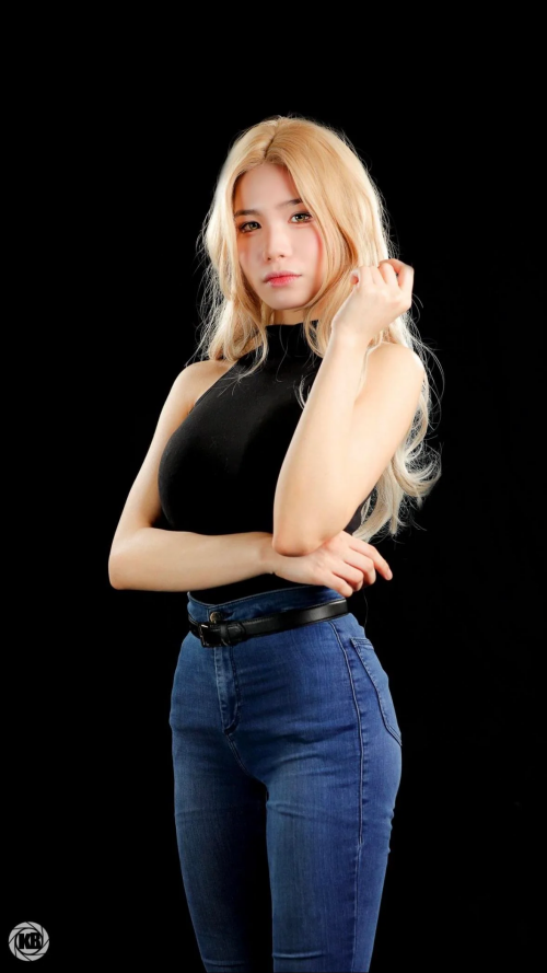 yuki-tsukumo-v0-knwpm0k8ih2e117ad2a78dde70ff1