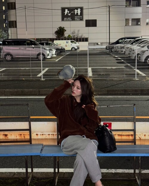 yuna ig 5cf467cb71ed03321