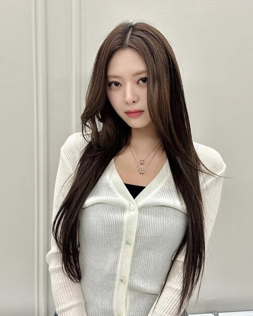 yunaaa 70ba50dd0c8bc9ce4