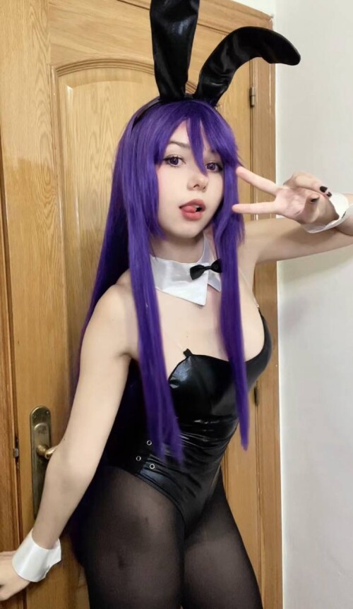 yuri02dce9a9f1d60994c5