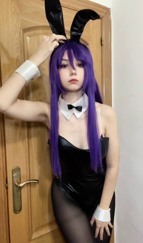 yuri046f38cc72bd1914b9