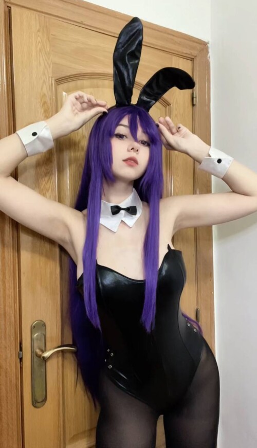 yuri0700f5cd0c75643393