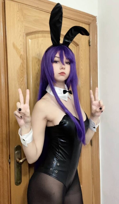 yuri10f821886b739741f5