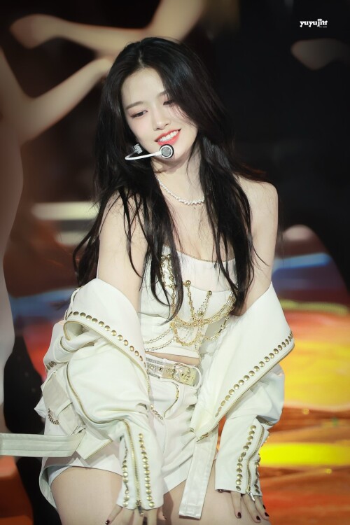 yuyujin 1872631327260082188 43dd74c5f87b8336d