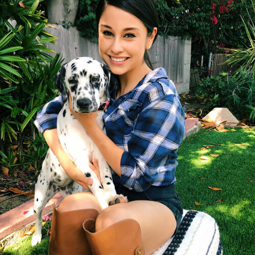 yvettemonreal 41560111 312967726102119 1914580396310265856 n