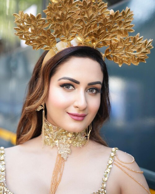 zaarayesmin 504632a4ac34483c93d5a287d3fc3b60048ead54656db4316fbd2addeab272a0