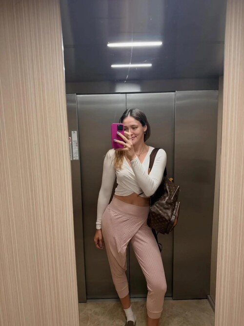 zehra gunes v0 qb785emfigwf1bf3c8fe8c92951a7