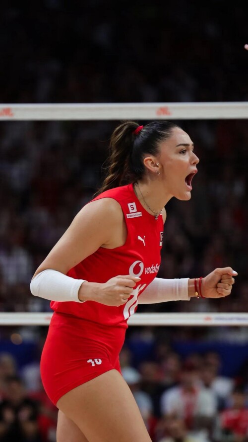 zehra gunes v0 vzycx475vq8f1c0cae66867c040ed