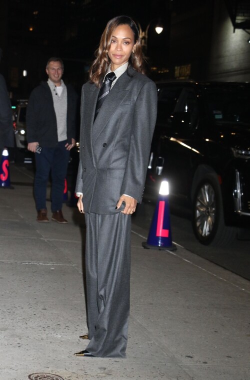 zoe434b5d8687c51f02b