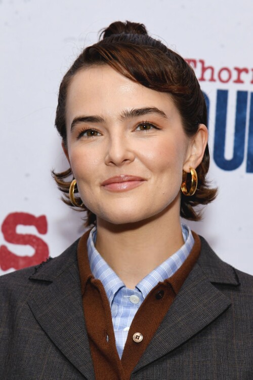 zoey4dede4c1eaab2fe07