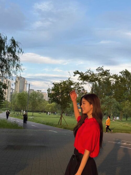 zuhazana 15 10 2025 0005c91401fa5f1cb6d3