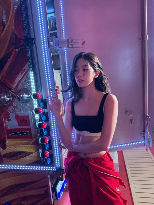 zuhazana2025_10_25_01_23_088fc6658a-6888-43eb-9d4a-626f8d78c20e88bb2ddd136fe6e4